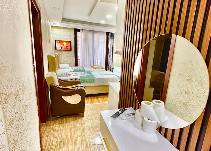 Apartahotel Hagia Sophia 3*